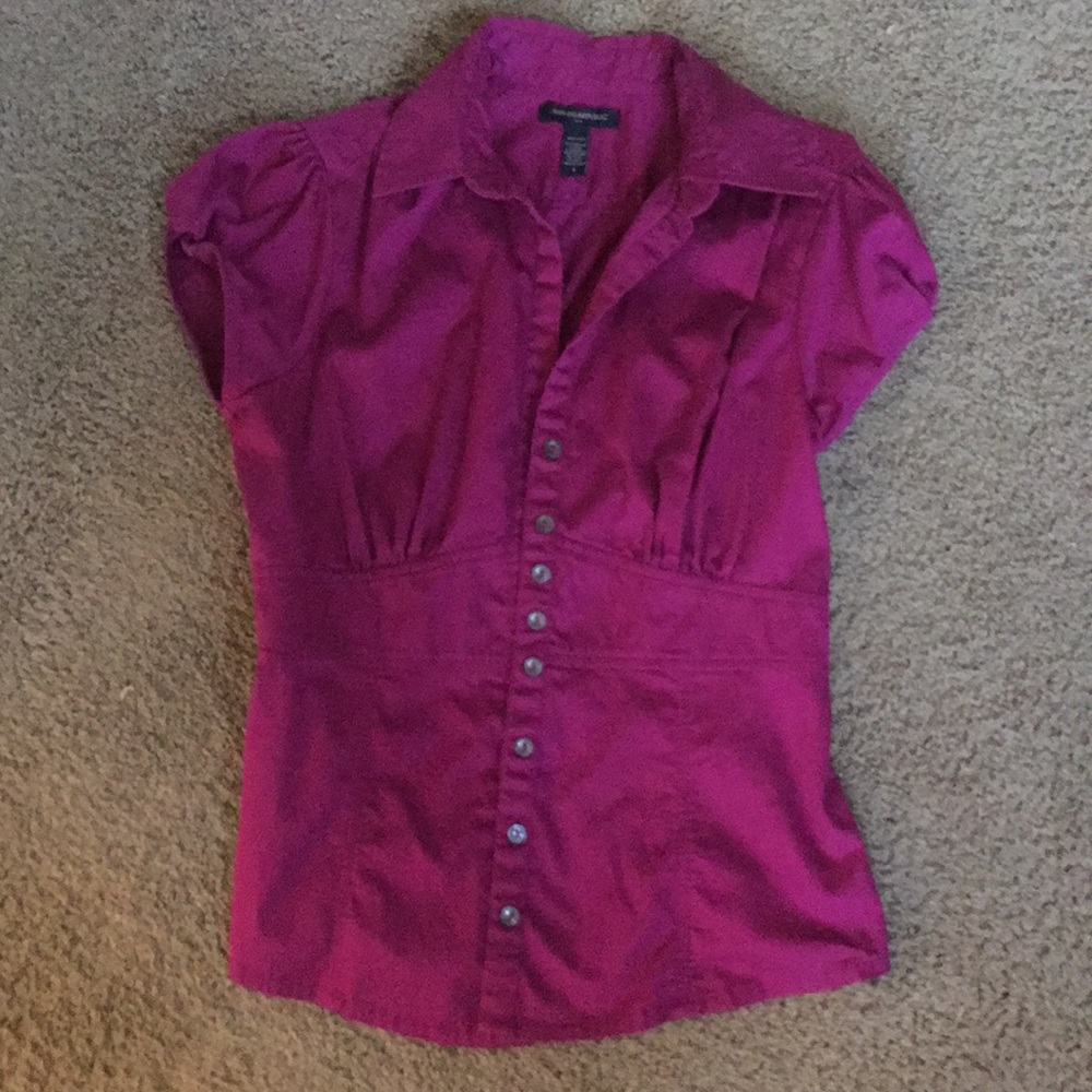 Fitted button down